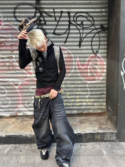 no E mosen | Double Collar Black White Striped Skull Sweatshirt【i0000000053】