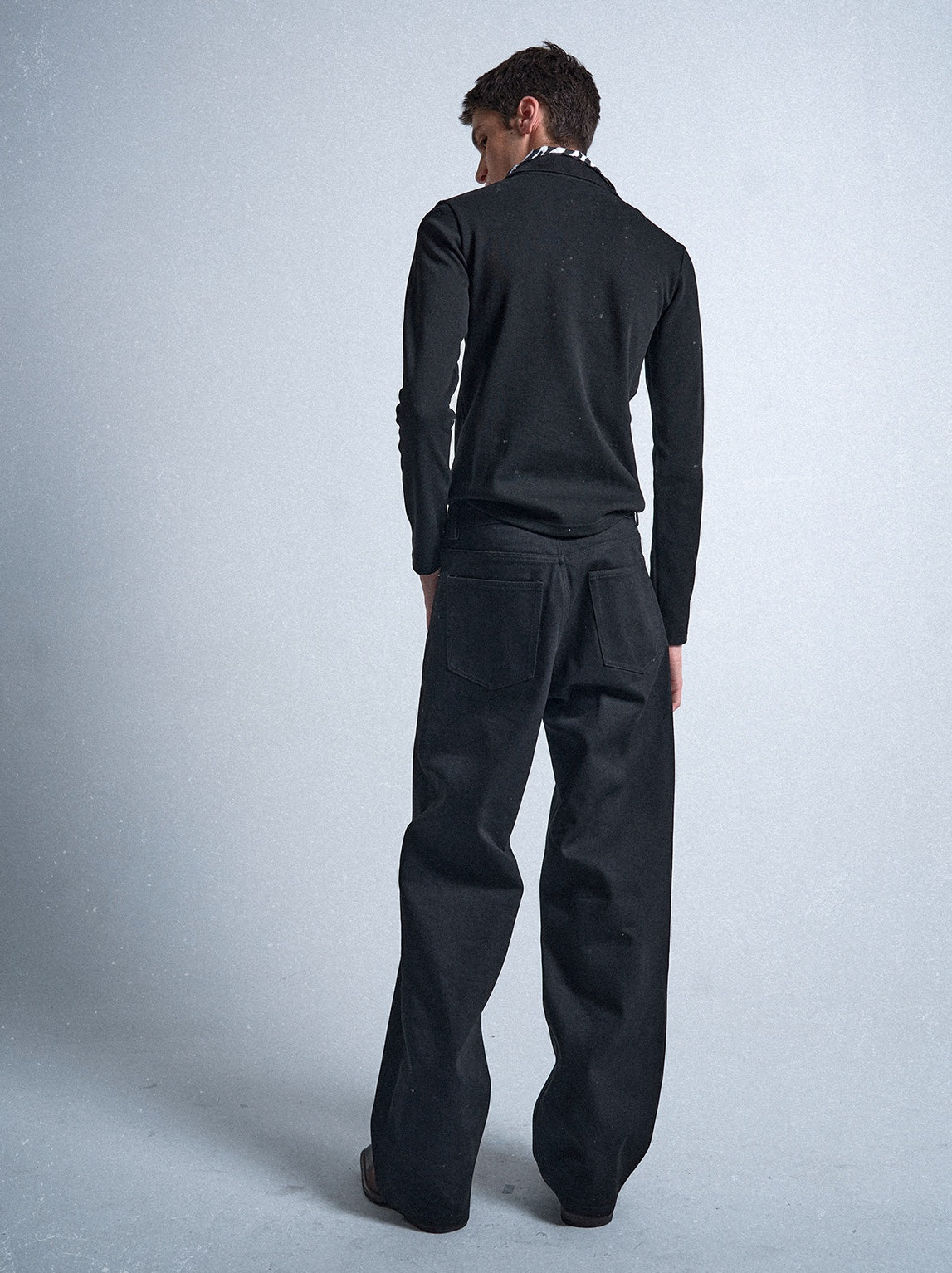 no E mosen | Double Collar Black White Striped Skull Sweatshirt【i0000000053】